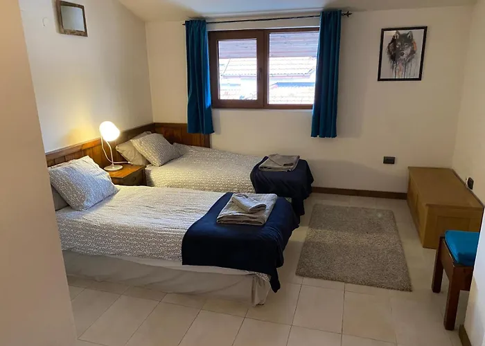 Elegant 3 Alexander Services Luxury Four Bedroom Penthouse Apartment Bansko