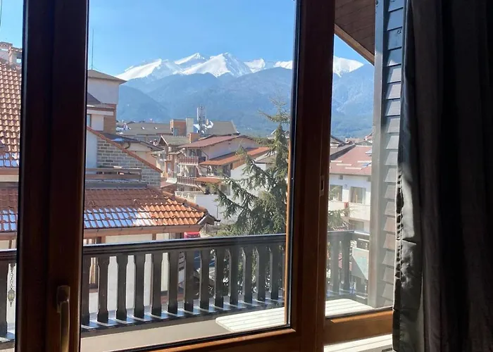 Elegant 3 Alexander Services Luxury Four Bedroom Penthouse Apartment